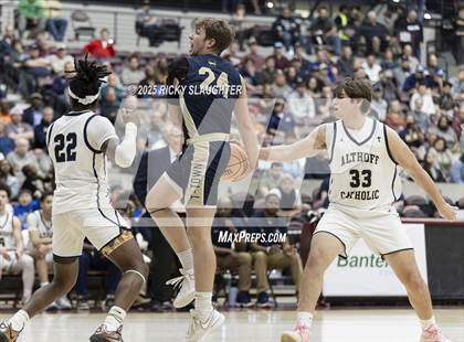 Thumbnail 3 in Althoff Catholic vs. Teutopolis (IHSA Class 2A Super-Sectionals) photogallery.
