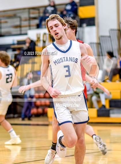 Thumbnail 2 in Ozark vs Blue Valley North (West Boy's Varsity Tournament) photogallery.
