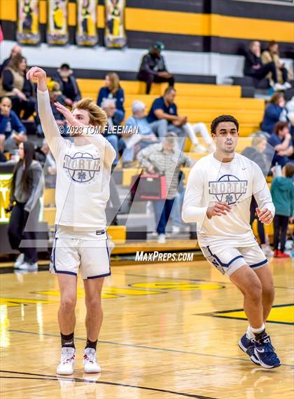 Thumbnail 1 in Ozark vs Blue Valley North (West Boy's Varsity Tournament) photogallery.