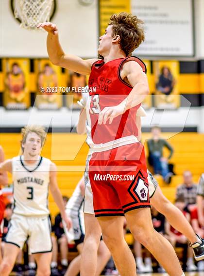 Thumbnail 1 in Ozark vs Blue Valley North (West Boy's Varsity Tournament) photogallery.