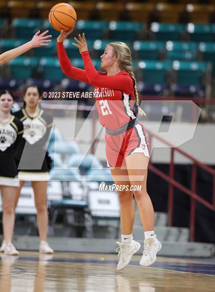 Thumbnail 2 in Regis Jesuit vs. Monarch (CHSAA 6A Great 8) photogallery.