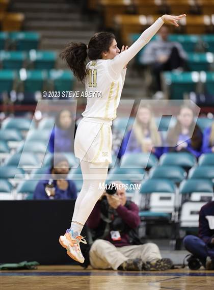 Thumbnail 3 in Regis Jesuit vs. Monarch (CHSAA 6A Great 8) photogallery.