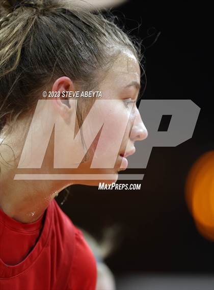Thumbnail 1 in Regis Jesuit vs. Monarch (CHSAA 6A Great 8) photogallery.