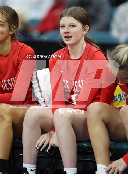 Thumbnail 1 in Regis Jesuit vs. Monarch (CHSAA 6A Great 8) photogallery.