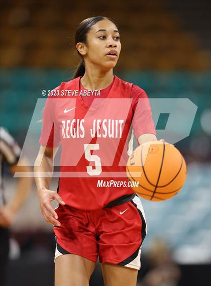 Thumbnail 3 in Regis Jesuit vs. Monarch (CHSAA 6A Great 8) photogallery.