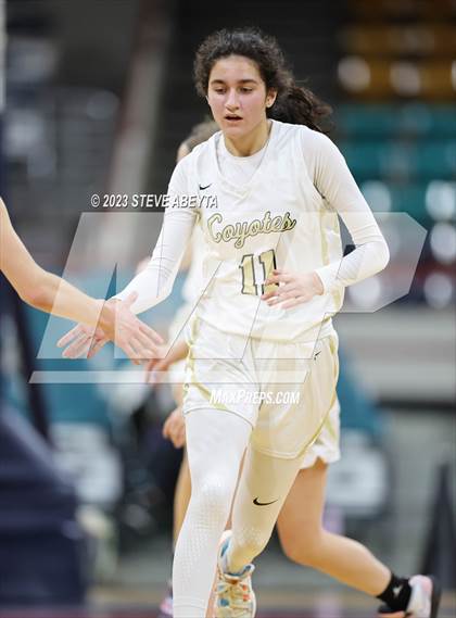 Thumbnail 2 in Regis Jesuit vs. Monarch (CHSAA 6A Great 8) photogallery.