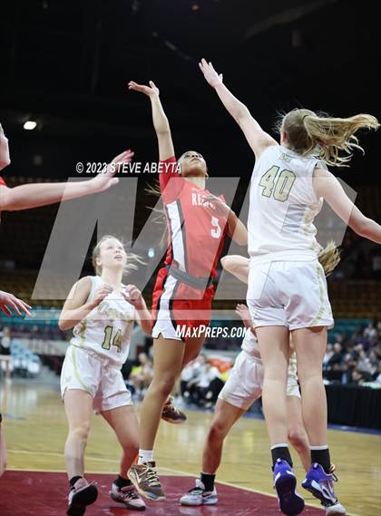 Thumbnail 2 in Regis Jesuit vs. Monarch (CHSAA 6A Great 8) photogallery.