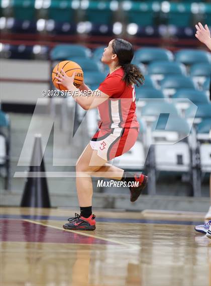 Thumbnail 2 in Regis Jesuit vs. Monarch (CHSAA 6A Great 8) photogallery.