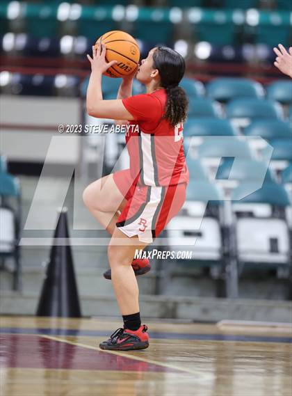 Thumbnail 3 in Regis Jesuit vs. Monarch (CHSAA 6A Great 8) photogallery.