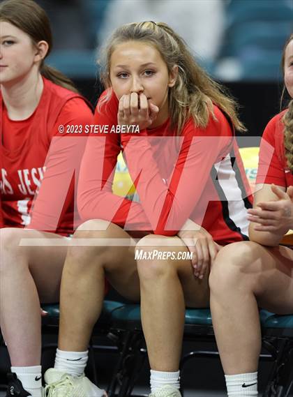 Thumbnail 2 in Regis Jesuit vs. Monarch (CHSAA 6A Great 8) photogallery.