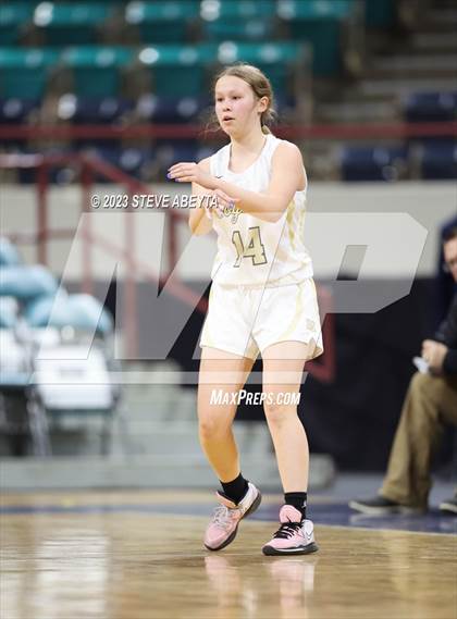 Thumbnail 3 in Regis Jesuit vs. Monarch (CHSAA 6A Great 8) photogallery.