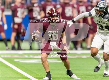 Thumbnail 3 in Steele @ Dripping Springs (UIL 6A D2 Quarterfinals) photogallery.