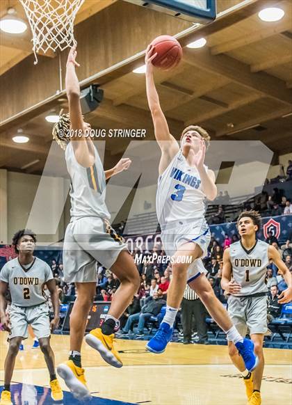 Thumbnail 1 in Bishop O'Dowd vs. Pleasant Grove (MLK Classic at St. Mary's College) photogallery.