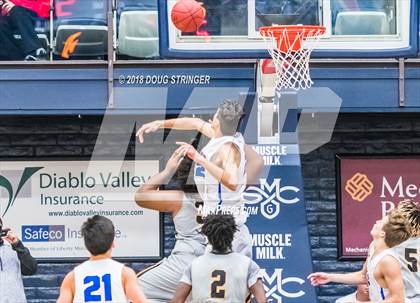 Thumbnail 3 in Bishop O'Dowd vs. Pleasant Grove (MLK Classic at St. Mary's College) photogallery.