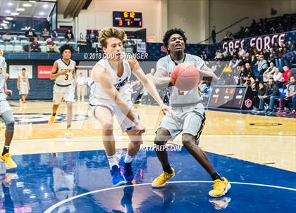 Thumbnail 2 in Bishop O'Dowd vs. Pleasant Grove (MLK Classic at St. Mary's College) photogallery.