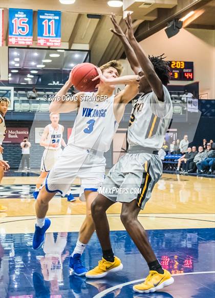 Thumbnail 3 in Bishop O'Dowd vs. Pleasant Grove (MLK Classic at St. Mary's College) photogallery.