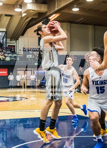 Thumbnail 3 in Bishop O'Dowd vs. Pleasant Grove (MLK Classic at St. Mary's College) photogallery.