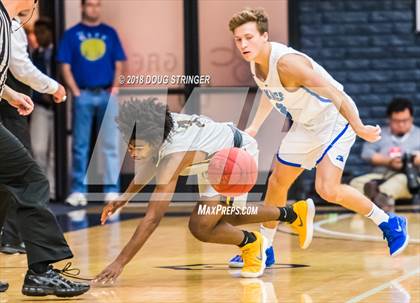 Thumbnail 3 in Bishop O'Dowd vs. Pleasant Grove (MLK Classic at St. Mary's College) photogallery.