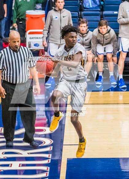 Thumbnail 3 in Bishop O'Dowd vs. Pleasant Grove (MLK Classic at St. Mary's College) photogallery.