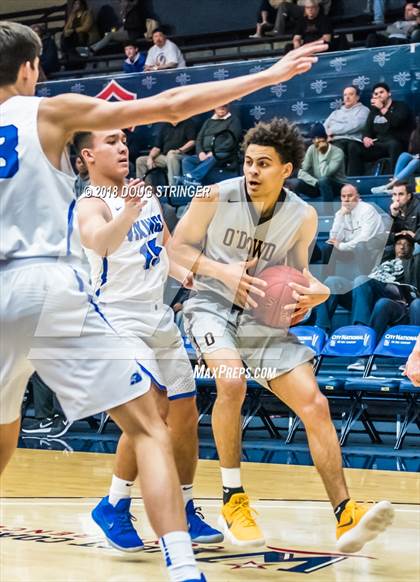 Thumbnail 3 in Bishop O'Dowd vs. Pleasant Grove (MLK Classic at St. Mary's College) photogallery.