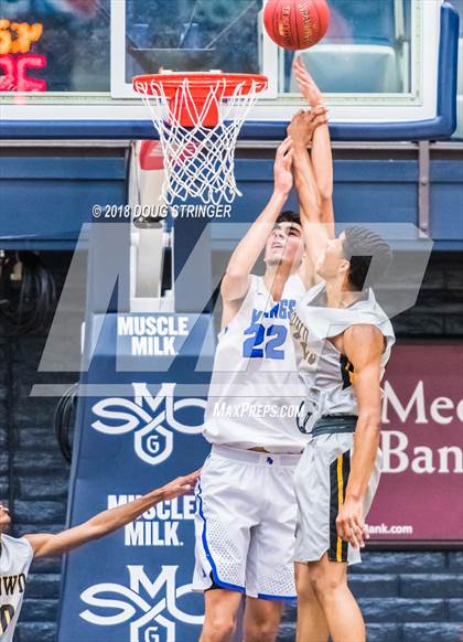 Thumbnail 3 in Bishop O'Dowd vs. Pleasant Grove (MLK Classic at St. Mary's College) photogallery.