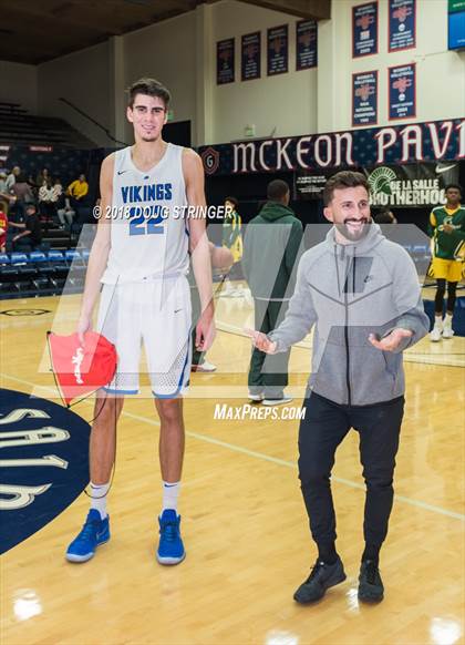 Thumbnail 1 in Bishop O'Dowd vs. Pleasant Grove (MLK Classic at St. Mary's College) photogallery.