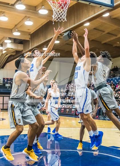 Thumbnail 3 in Bishop O'Dowd vs. Pleasant Grove (MLK Classic at St. Mary's College) photogallery.
