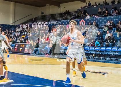 Thumbnail 2 in Bishop O'Dowd vs. Pleasant Grove (MLK Classic at St. Mary's College) photogallery.