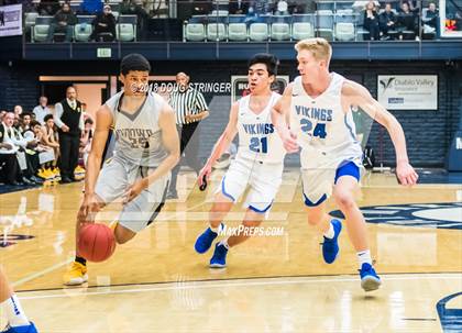 Thumbnail 1 in Bishop O'Dowd vs. Pleasant Grove (MLK Classic at St. Mary's College) photogallery.