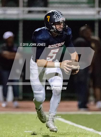 Thumbnail 1 in Paul Robeson All-Star Classic (East vs. West) photogallery.