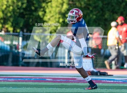 Thumbnail 1 in Paul Robeson All-Star Classic (East vs. West) photogallery.