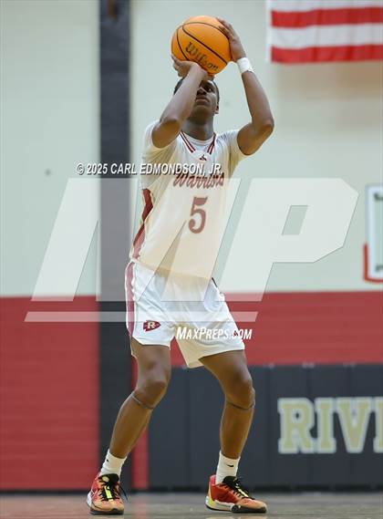 Thumbnail 3 in Northeast @ Riverdale photogallery.