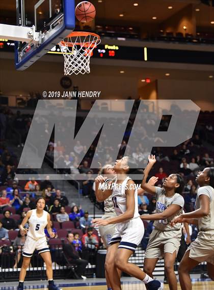 Thumbnail 3 in Bishop Gorman vs. Centennial (NIAA 4A Final) photogallery.