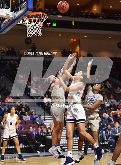 Thumbnail 2 in Bishop Gorman vs. Centennial (NIAA 4A Final) photogallery.