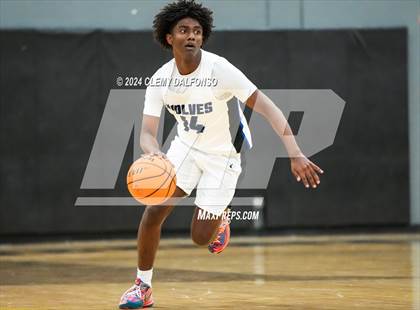 Thumbnail 3 in Longmont vs Grandview (Paul Davis Classic) photogallery.