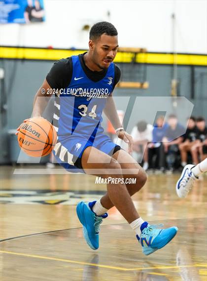 Thumbnail 3 in Longmont vs Grandview (Paul Davis Classic) photogallery.