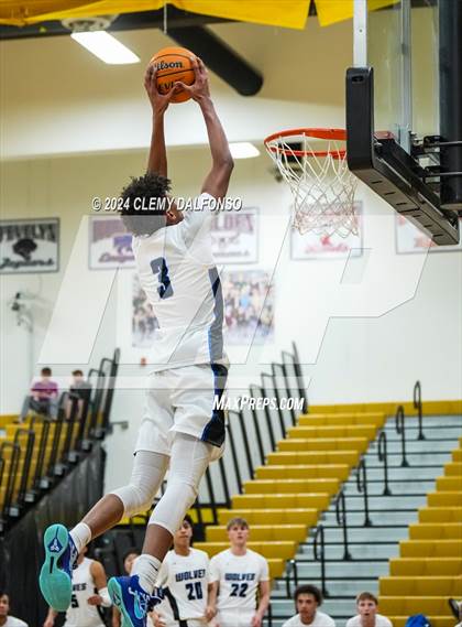 Thumbnail 2 in Longmont vs Grandview (Paul Davis Classic) photogallery.