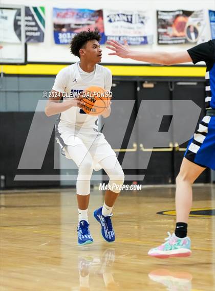 Thumbnail 3 in Longmont vs Grandview (Paul Davis Classic) photogallery.