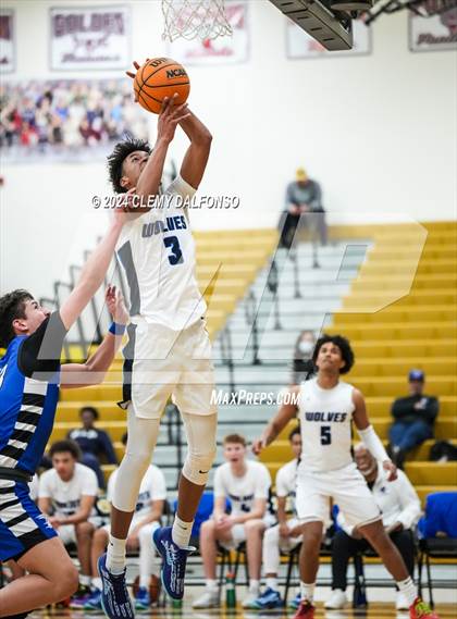 Thumbnail 3 in Longmont vs Grandview (Paul Davis Classic) photogallery.