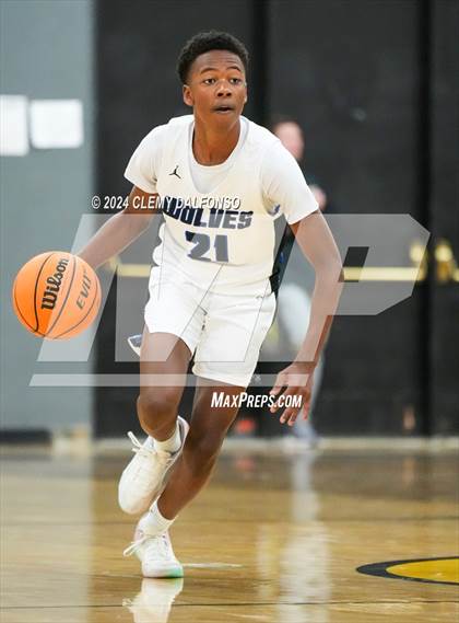 Thumbnail 3 in Longmont vs Grandview (Paul Davis Classic) photogallery.