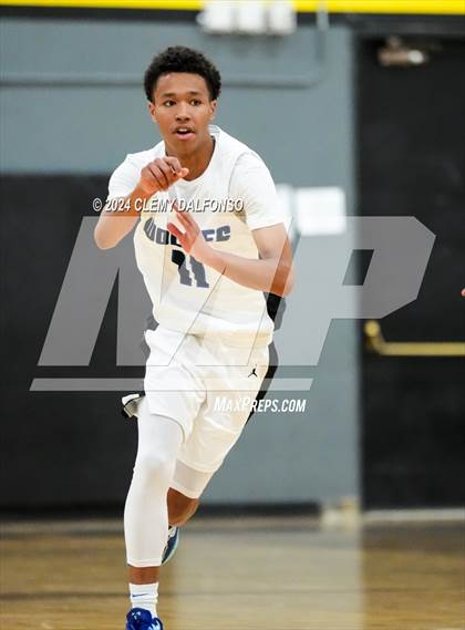 Thumbnail 2 in Longmont vs Grandview (Paul Davis Classic) photogallery.