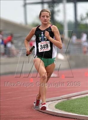 Thumbnail 3 in NYSPHSAA Championships (Girls Track Events, Day 2) photogallery.