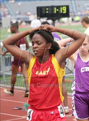 Thumbnail 2 in NYSPHSAA Championships (Girls Track Events, Day 2) photogallery.