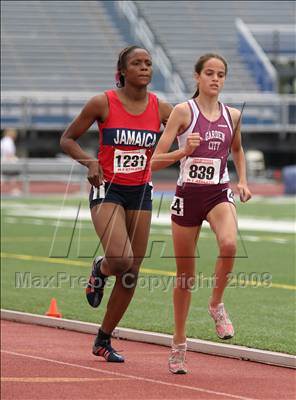Thumbnail 3 in NYSPHSAA Championships (Girls Track Events, Day 2) photogallery.