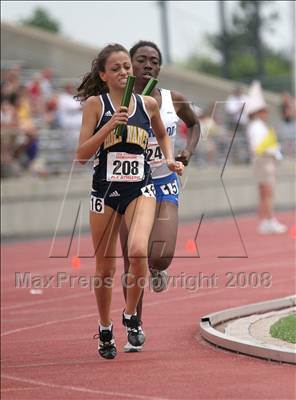 Thumbnail 2 in NYSPHSAA Championships (Girls Track Events, Day 2) photogallery.