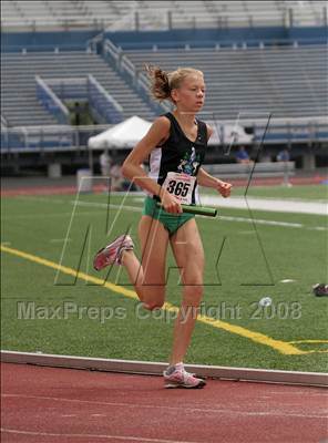Thumbnail 1 in NYSPHSAA Championships (Girls Track Events, Day 2) photogallery.
