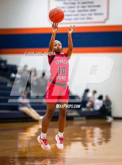 Thumbnail 1 in Cypress Springs @ Seven Lakes photogallery.