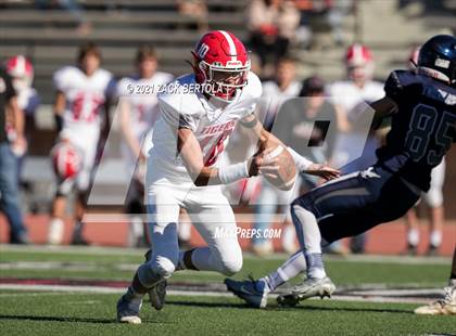Thumbnail 3 in Duchesne vs. Milford (UHSAA 1A Semifinal) photogallery.