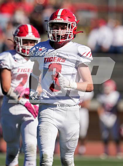 Thumbnail 2 in Duchesne vs. Milford (UHSAA 1A Semifinal) photogallery.