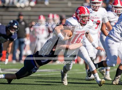Thumbnail 1 in Duchesne vs. Milford (UHSAA 1A Semifinal) photogallery.